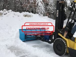 forklift-catali-kar-kum-talas-toz-kureme-supurme-atasmani-aparati-kepcesi-makinasi-kuregi-bicagi