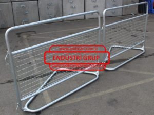 polis-konser-miting-guvenlik-bariyeri-barikati